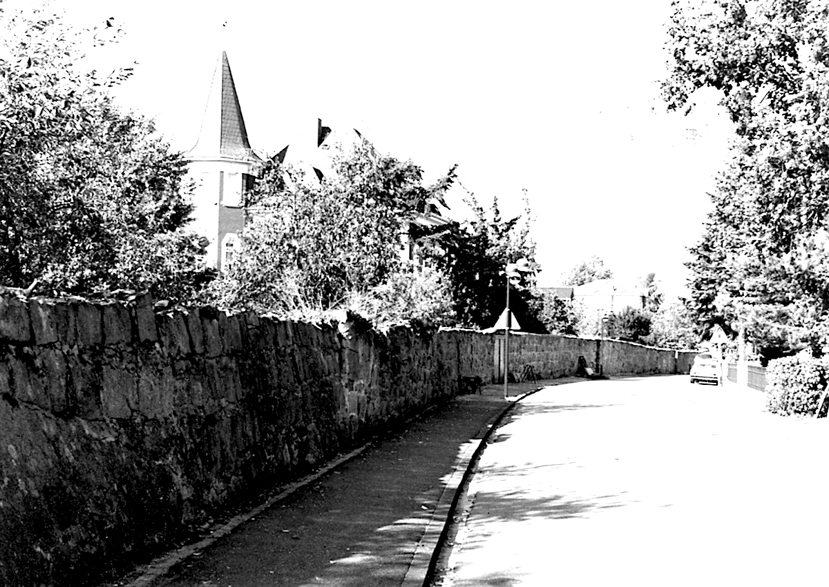 Bild 668 - Mauerstr. Stadtmauer 1983