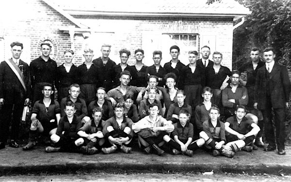 Jugend- und Seniorenspieler des SC Schüttorf 26 1926